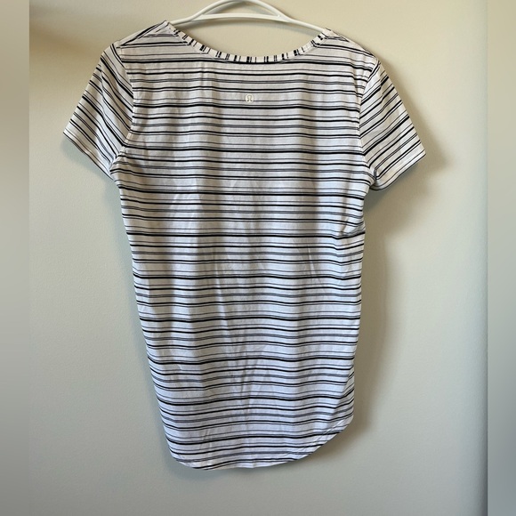 LULULEMON Love Tee! - Picture 2 of 3
